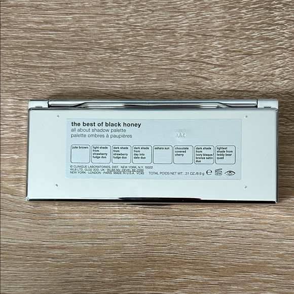 Clinique the best of black honey Eyeshadow Palette - Picture 4 of 4